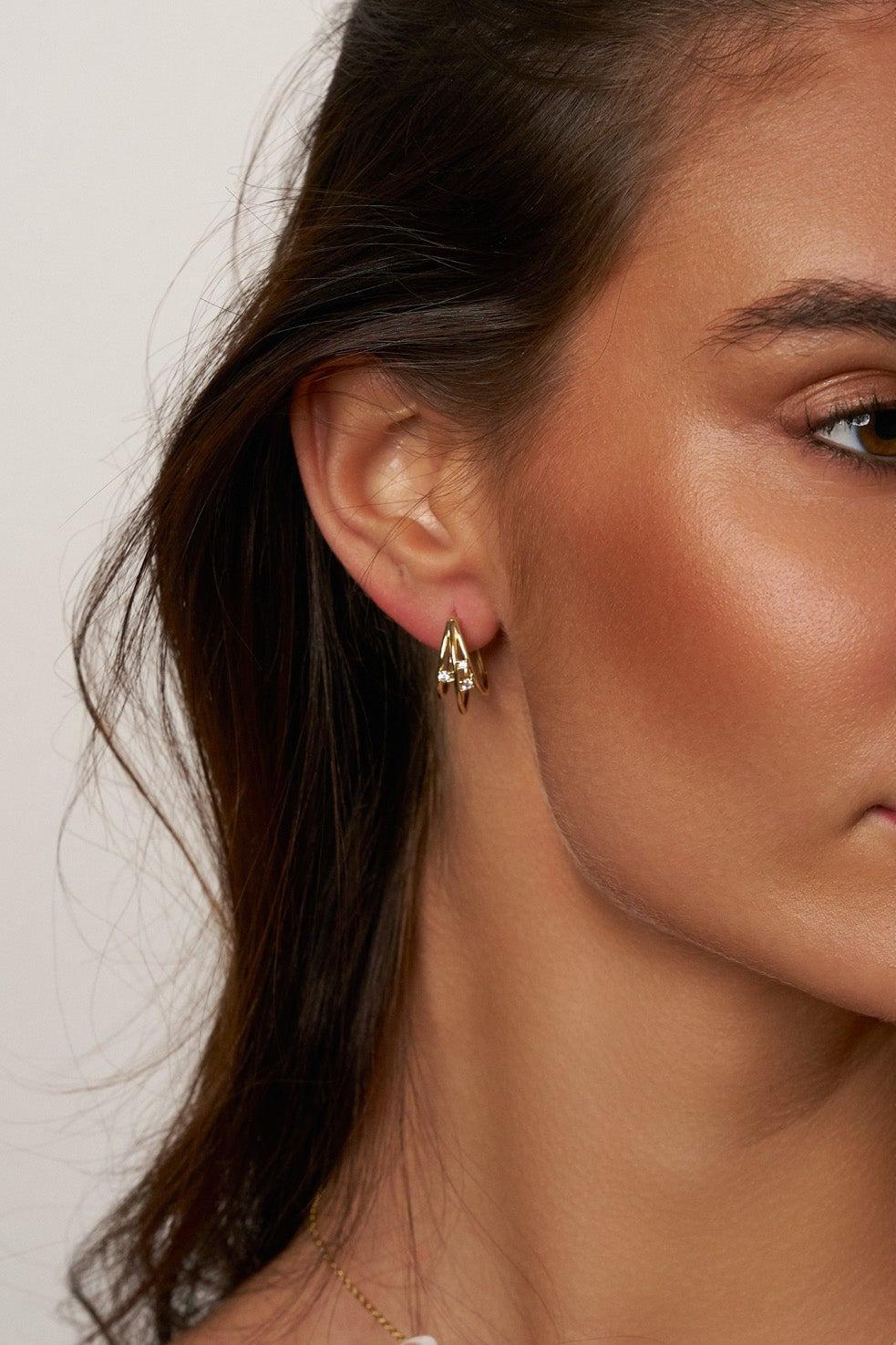 Saskia Crossover Moissanite Hoop Earrings