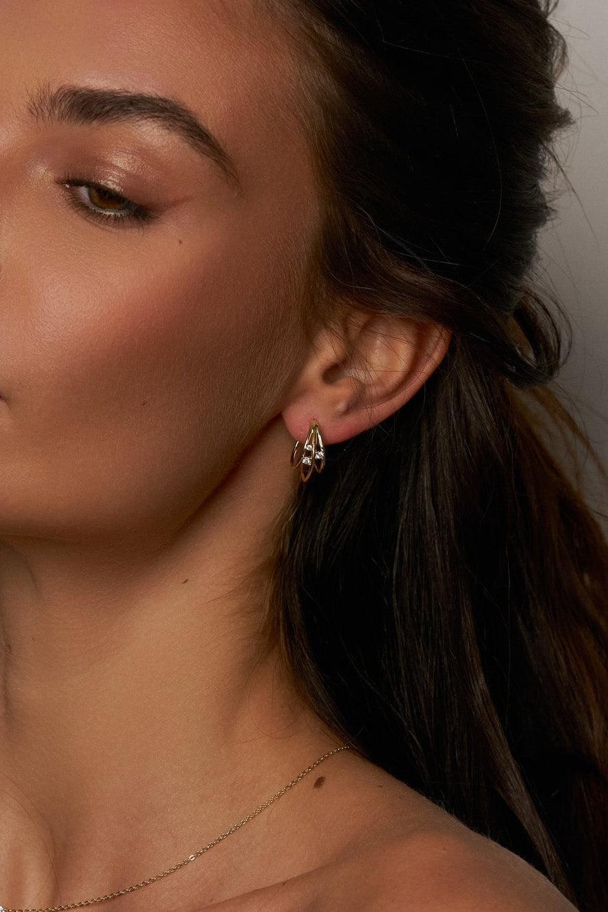 Saskia Crossover Moissanite Hoop Earrings