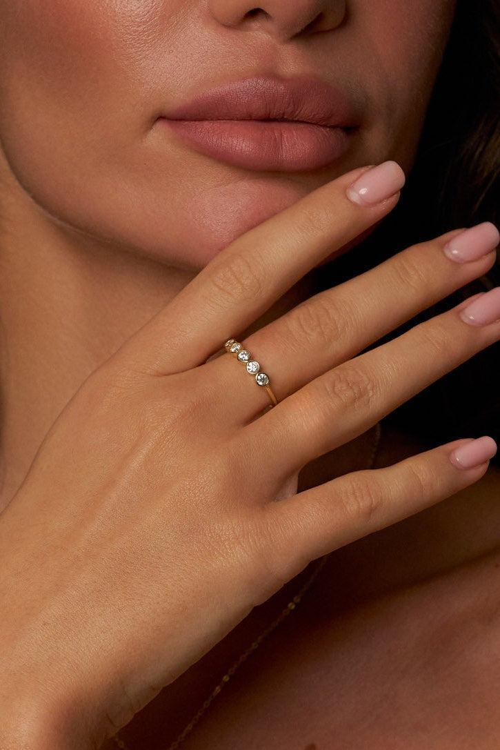 Quintet Bezel Moissanite Band