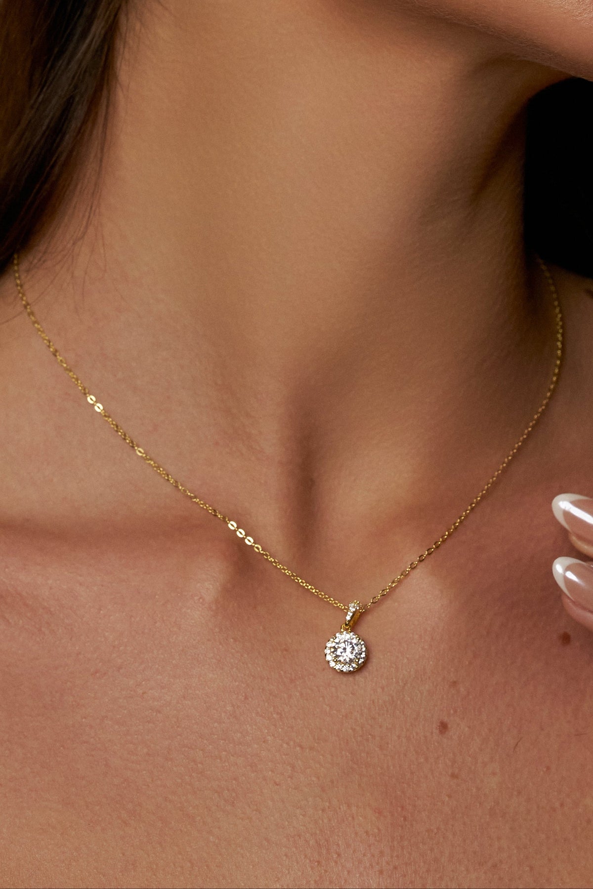 Zoe 1 ct Halo Moissanite Pendant