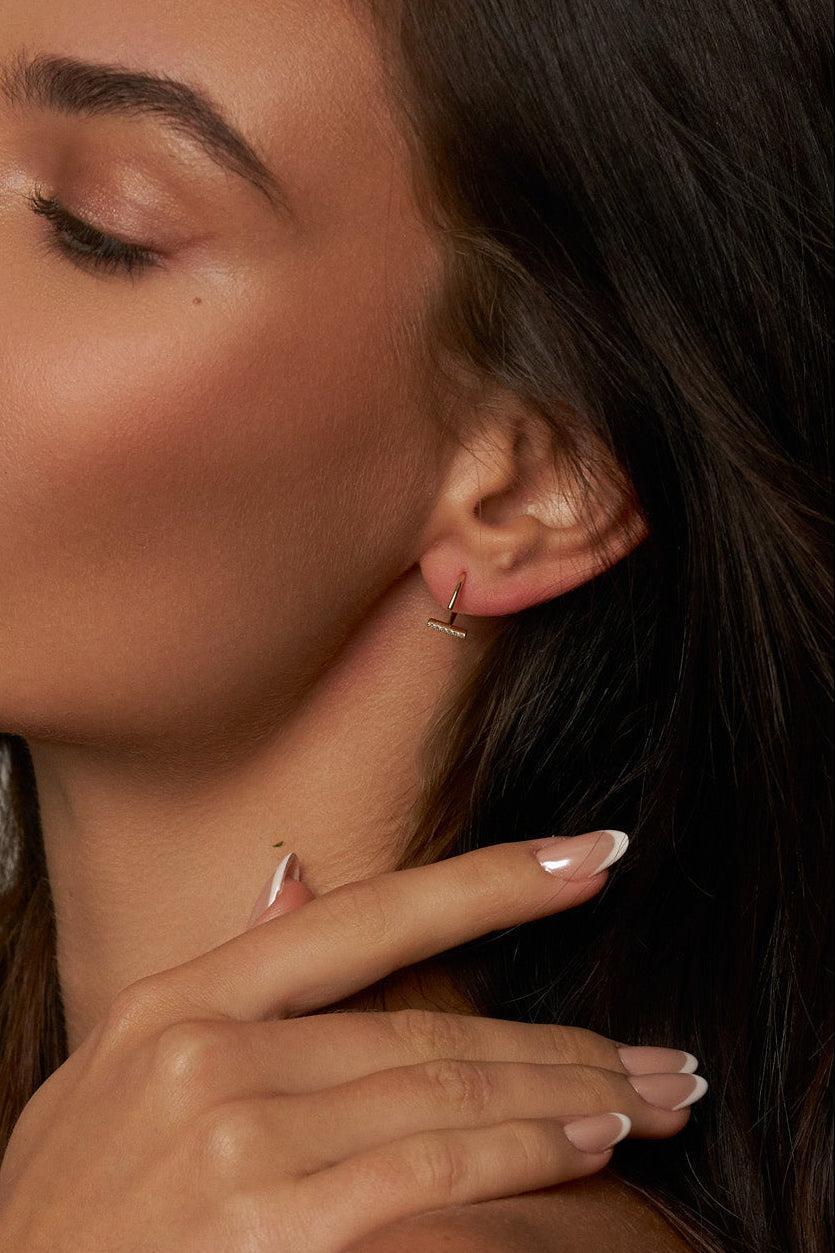 Sloane Mini Moissanite Bar Earrings