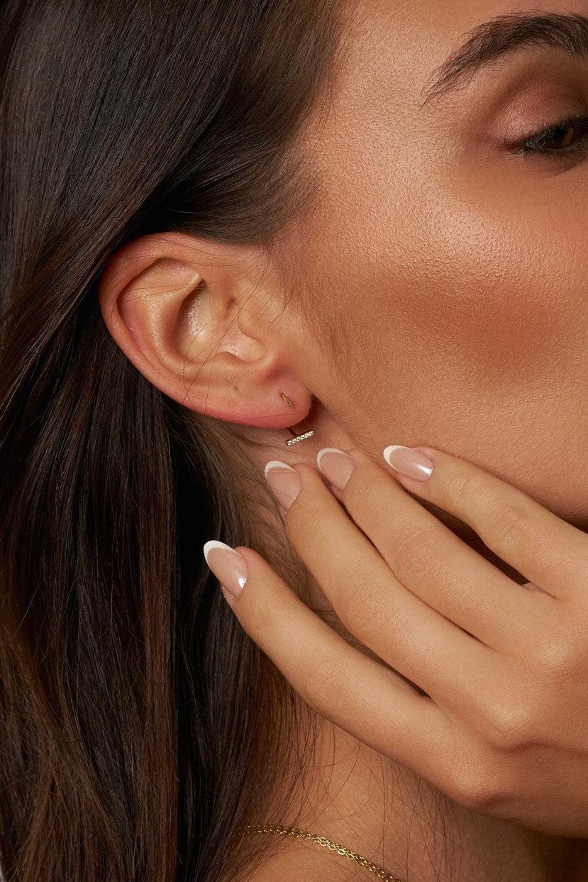 Sloane Mini Moissanite Bar Earrings